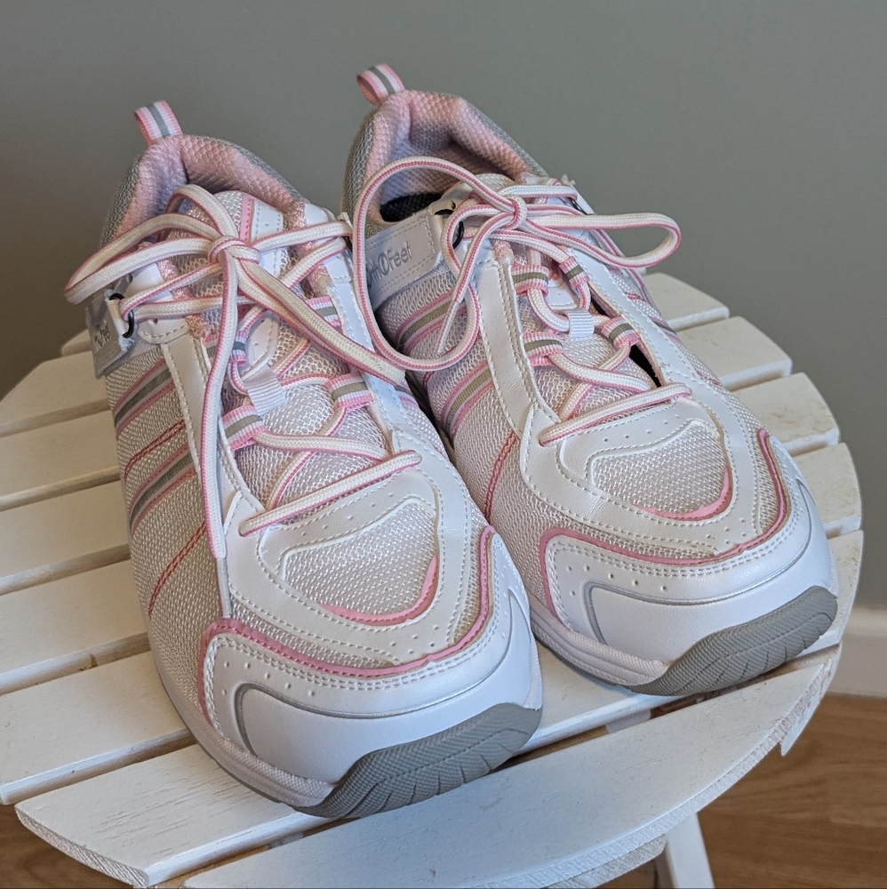 OrthoFeet White And Pink Sneakers, size 10 Extra Wide